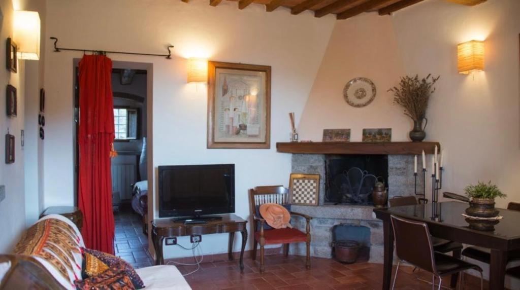 Antico Casale Il Fiorentino Montenero  Экстерьер фото